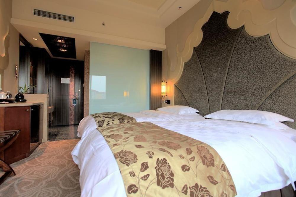 Chengdu Wangjiang Hotel Exterior photo